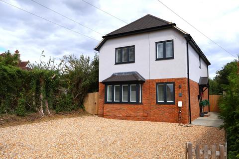 FIVE HEADS ROAD, HORNDEAN