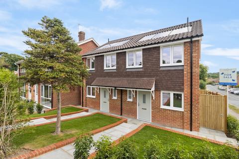 3 bedroom semi-detached house for sale, Firle Green, Uckfield, East Sussex, TN22