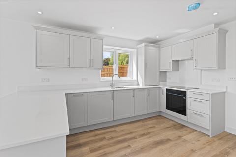 3 bedroom semi-detached house for sale, Firle Green, Uckfield, East Sussex, TN22