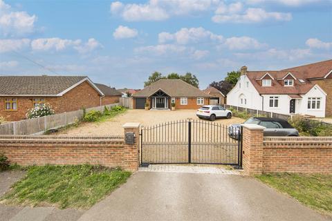 undefined, Hever Avenue, Sevenoaks TN15