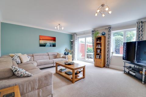 undefined, Obelisk Road, Woolston