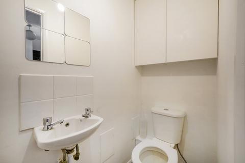 23 Mcintosh Close, Wallington, SM6 9JP