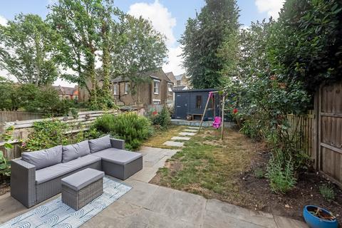 4 Tredown Road, London, SE26 5QH