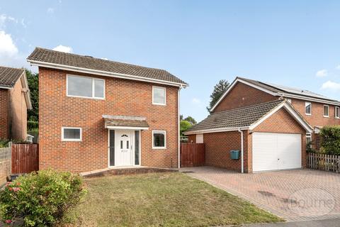 3 bedroom detached house for sale, Upper Wardown, Petersfield, Hampshire, GU31