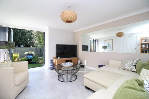 undefined, First Marine Avenue, Barton On Sea, Hampshire, BH25