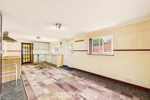4 bedroom semi-detached house for sale, Cwmfelin Mynach, Whitland