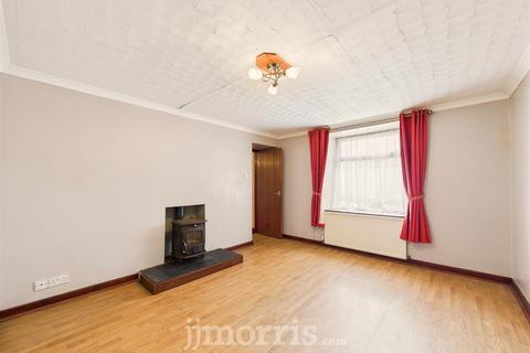 4 bedroom semi-detached house for sale, Cwmfelin Mynach, Whitland