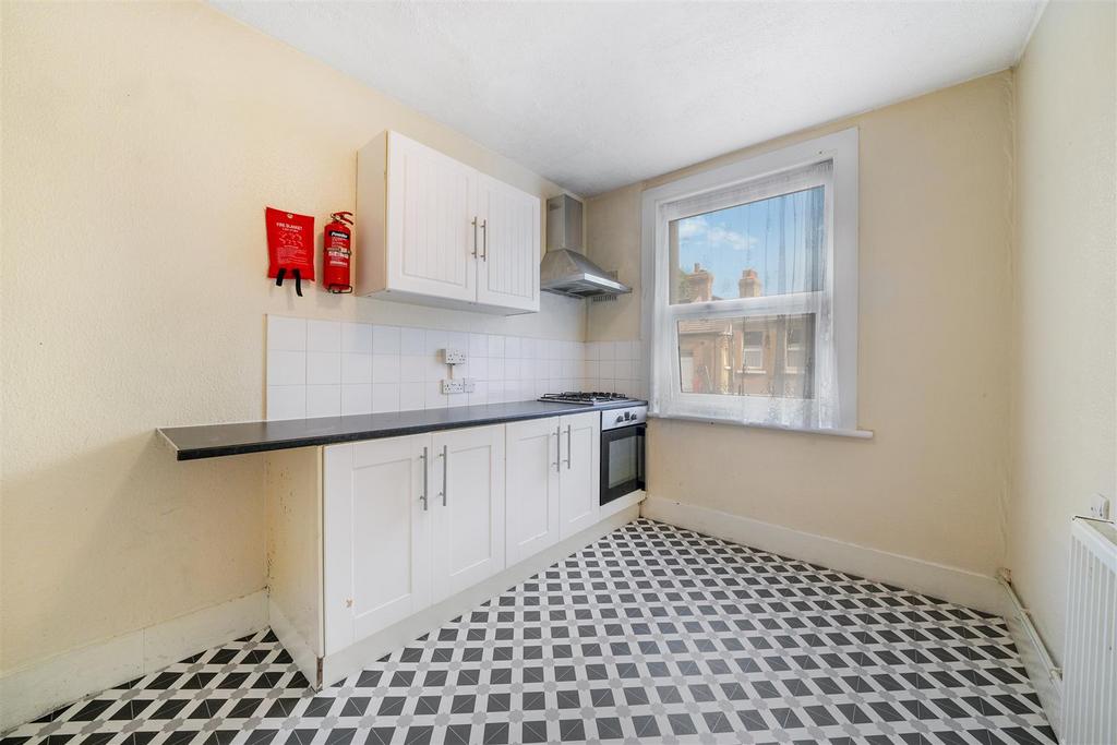 54 A Deacon Road - Zy OX2hk G0u7kt CXSz Dd3.jpg