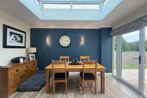 4 bedroom house for sale, Tan Y Coed, The Narth, NP25