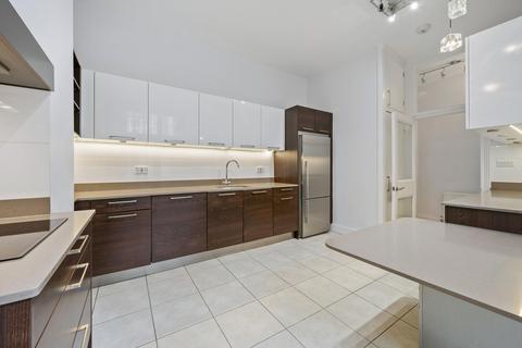 3 bedroom flat to rent, Bickenhall Street, Marylebone, London, W1U