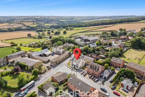 4 bedroom detached house for sale, Ballfield Lane, Barnsley S75