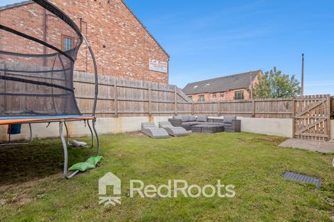 4 bedroom detached house for sale, Ballfield Lane, Barnsley S75