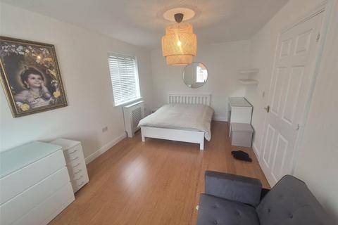 5 bedroom semi-detached house for sale, Round House Park, Horsehay, Telford, Shropshire, TF4