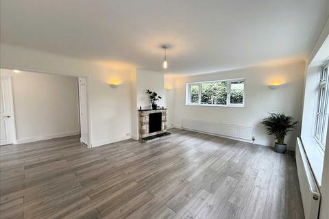 undefined, Birch Close, New Barn, Longfield