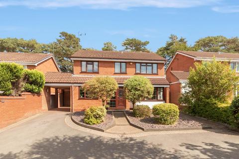 4 bedroom detached house for sale, Chandler Drive, Penn, WV4