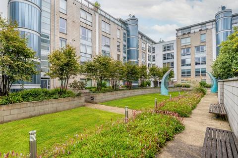 undefined, Gardner's Crescent, Edinburgh