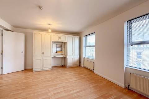 2 bedroom flat to rent, 333 Grays Inn Road, London,