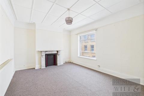 3 bedroom maisonette for sale, North Street, St. Leonards-On-Sea