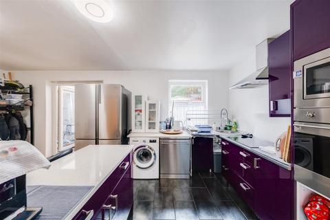 51 Rowan Crescent, Dartford, DA1 2QX