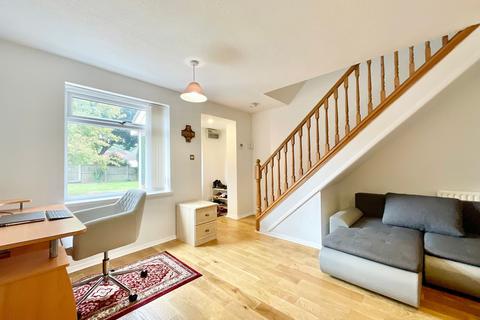 20 Bevandean Close, Stoke-on-trent, ST4 8US