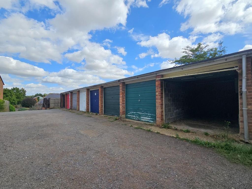 Garage.jpg