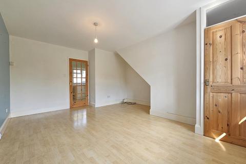 2 bedroom terraced house to rent, High Street, Welford, Northamptonshire NN6