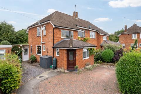undefined, Meadow Close, Tring HP23