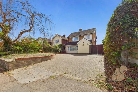 Canhams Road, Great Cornard
