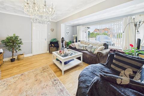 4 bedroom detached house for sale, Canhams Road, Great Cornard
