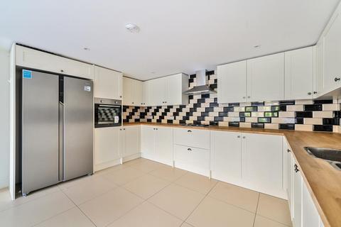undefined, Dukes Avenue,  London,  N10