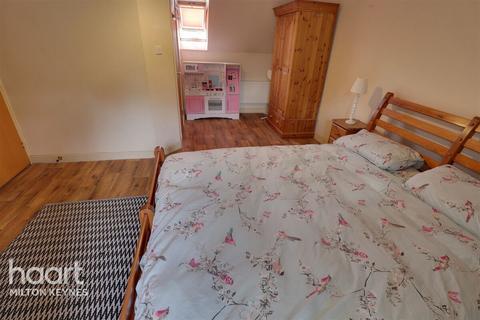 1 bedroom in a house share to rent, Foxley Place, Loughton