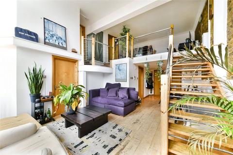 2 bedroom duplex for sale, Royal Gate Apartments, 1 Rutland Road, South Hackney, London, E9
