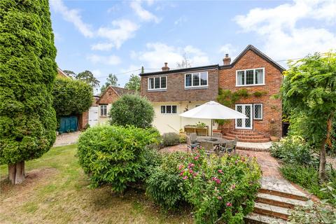 4 bedroom detached house for sale, Ashford Hill Road, Headley, Thatcham, Hampshire, RG19