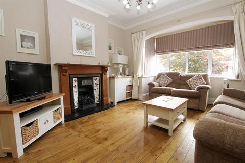 5 bedroom semi-detached house for sale, Bute Gardens, Wallington SM6