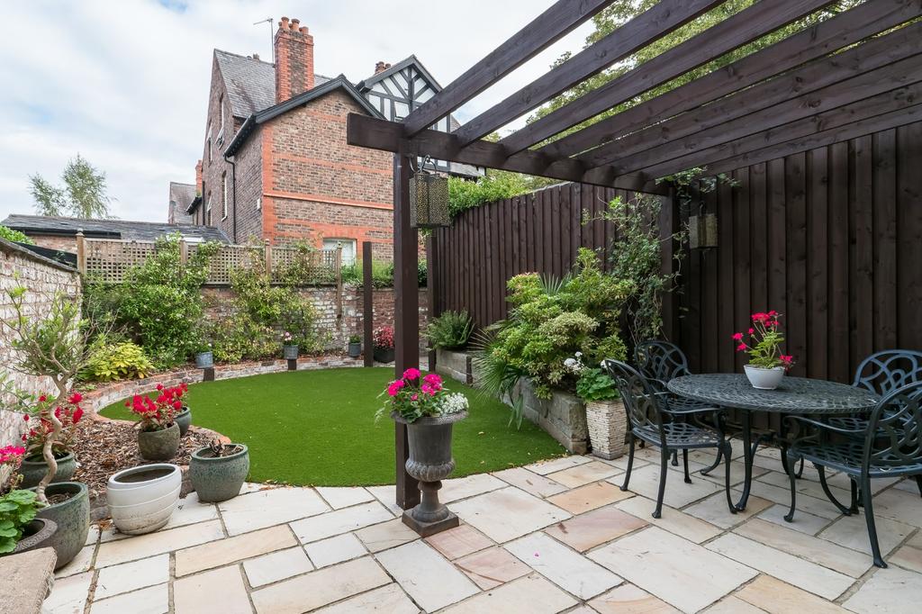 Rear Gardens