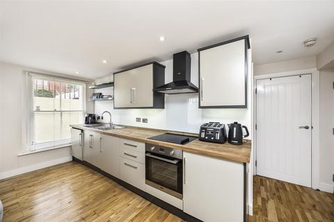 undefined, Heene Terrace, Worthing