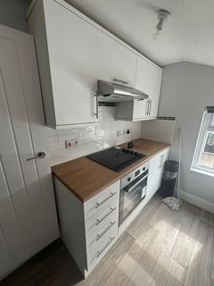 1 bedroom flat to rent, Hollow Way, Cowley, Oxford, Oxfordshire, OX4