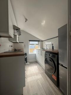 1 bedroom flat to rent, Hollow Way, Cowley, Oxford, Oxfordshire, OX4