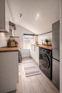 1 bedroom flat to rent, Hollow Way, Cowley, Oxford, Oxfordshire, OX4
