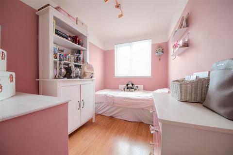 22 Handley Close, Ryton On Dunsmore, Coventry, CV8 3FG