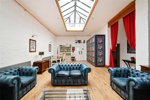 3 bedroom maisonette for sale, Royal College Street, London NW1