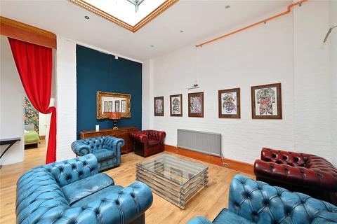 3 bedroom maisonette for sale, Royal College Street, London NW1