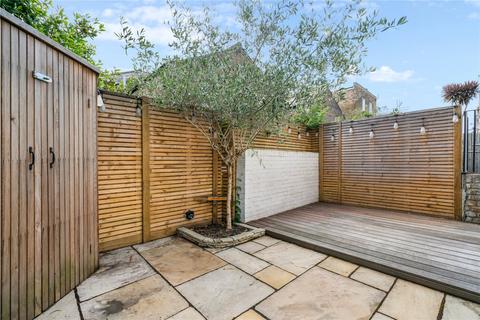 3 bedroom apartment for sale, Hazelbourne Road, London, SW12