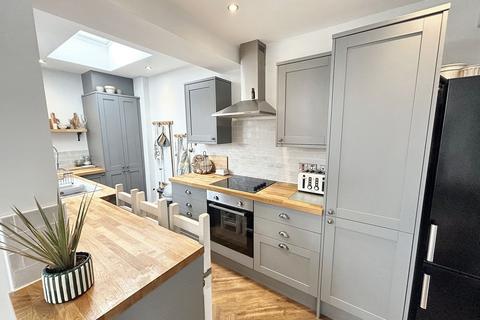 27 Crosbie Road, Coventry, CV5 8FX