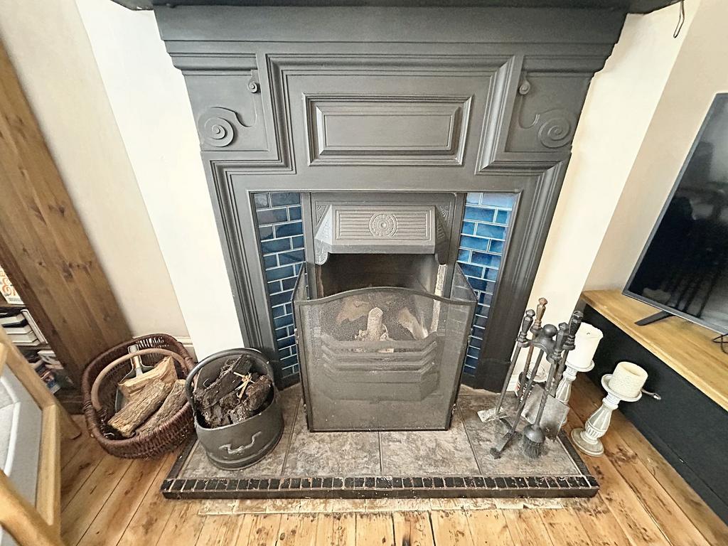 Lounge Fire