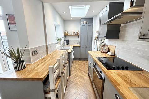 27 Crosbie Road, Coventry, CV5 8FX