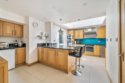 undefined, Staverton Close, Wokingham, Berkshire