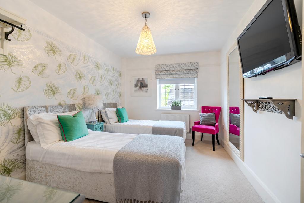Bedroom 5