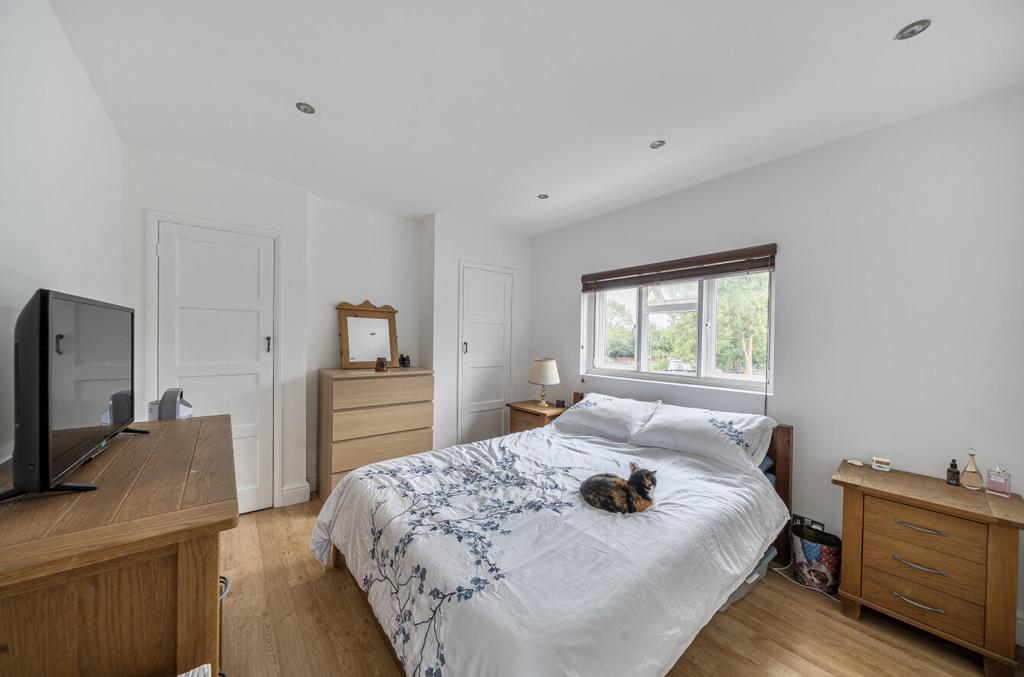 1343076-8-68a5b6f...