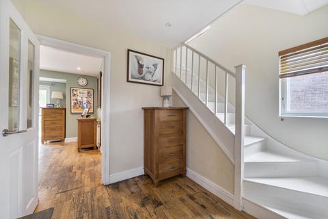 3 bedroom semi-detached house for sale, Nupton Drive, Barnet, EN5